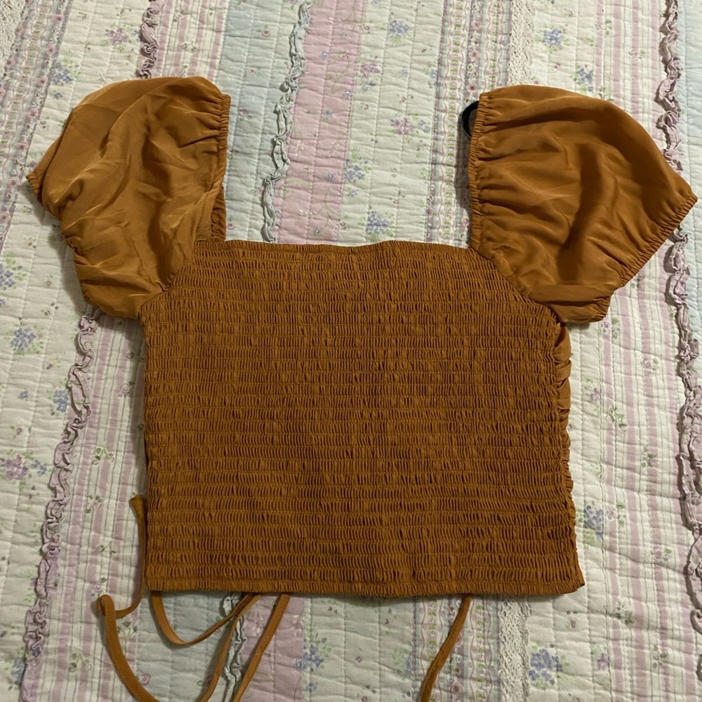 Forever 21 Ruched Crop Top With Drawstrings - Picture 2 of 3